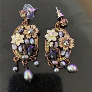 Flower beaded earrings
